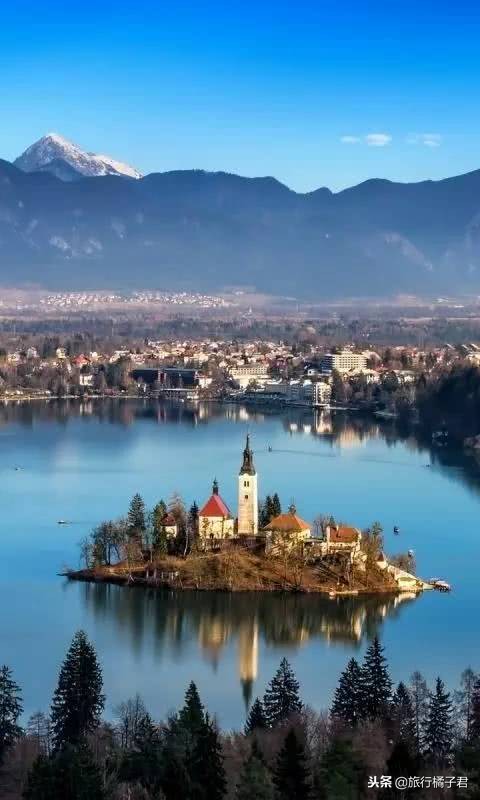 等一个人去旅行,等一个人去远方旅行