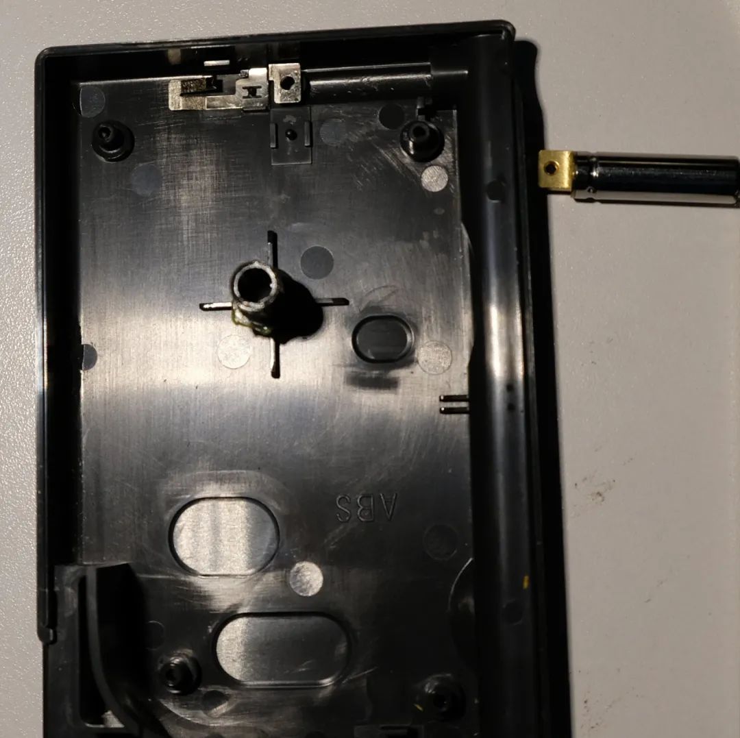 老式收音机天线的维修,sony收音机维修图