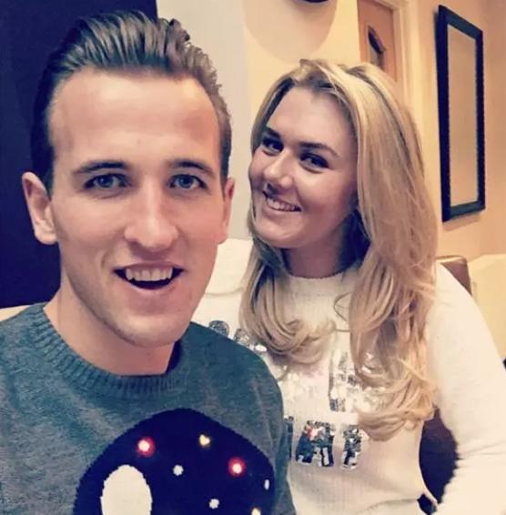 欧洲杯“最撩人”10大球星女伴：大都是超模，C罗女友曾当过保姆