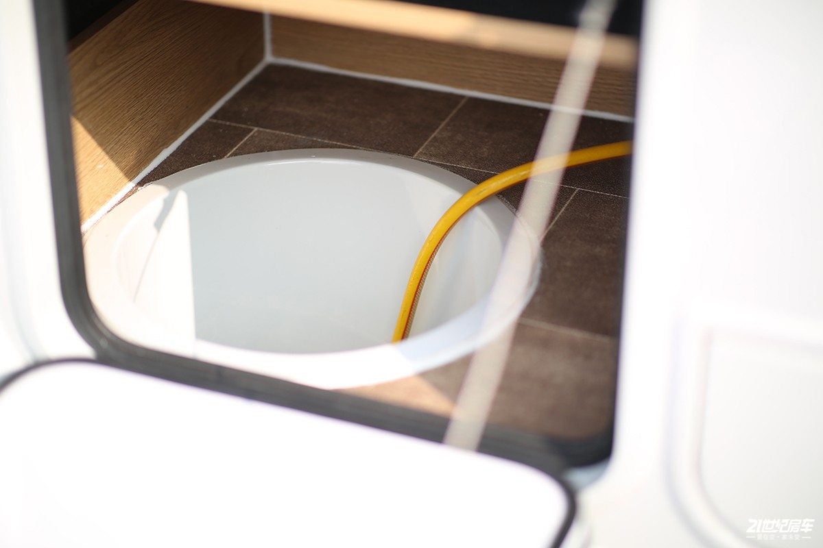 定价超百万的国产车,戴德e途promax房车228万