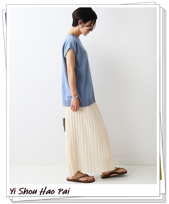 蓝色给人凉爽的感觉是什么心理,夏天蓝色衣服怎么搭配好看