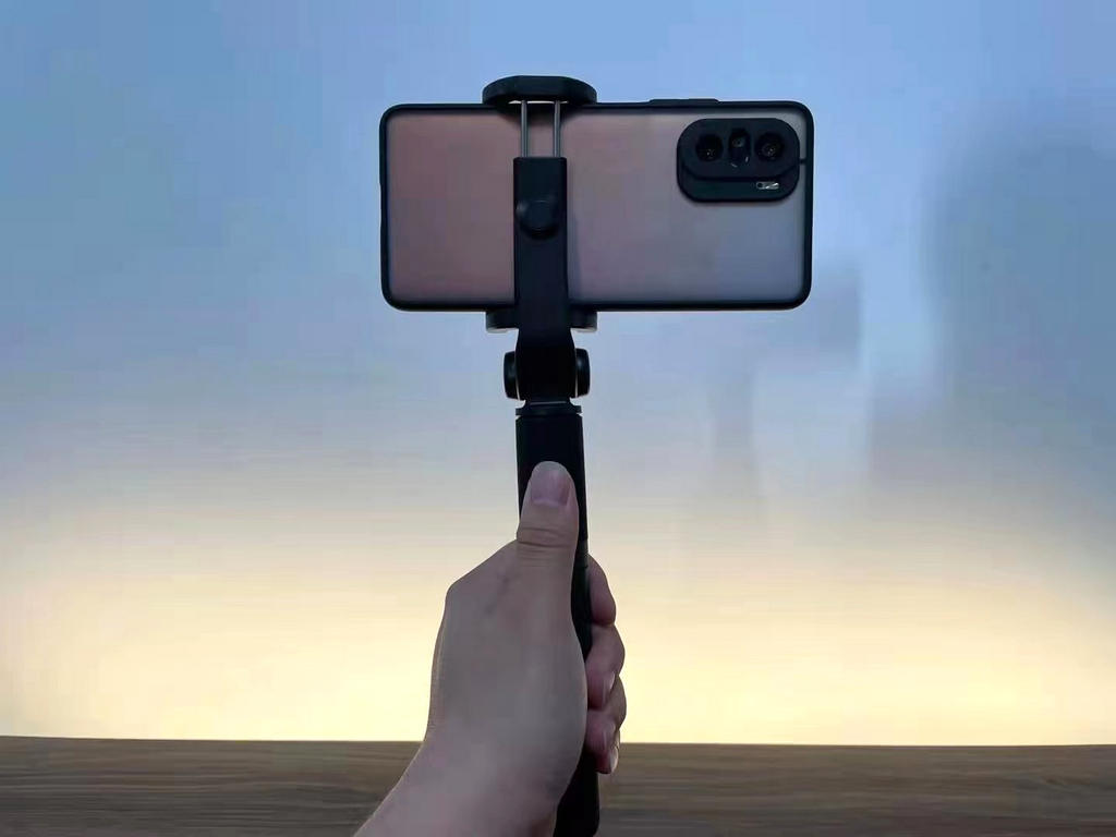 带遥控自拍支架最新款拍摄神器,便携自拍杆神器