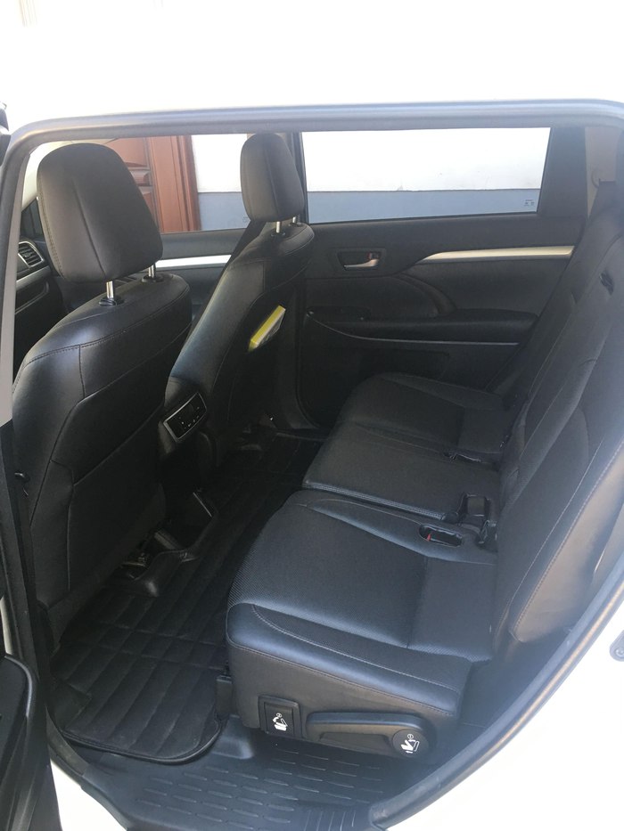 二十万买二手冠道值不值,二十万买个二手丰田车