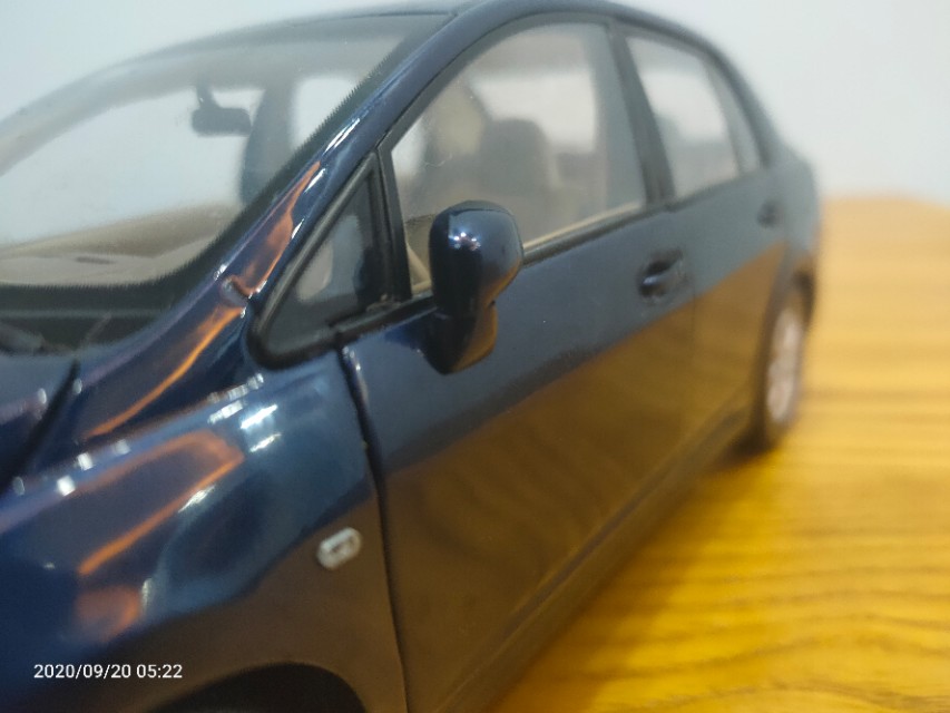 日产骐达老款汽车模型,14岁的暖男