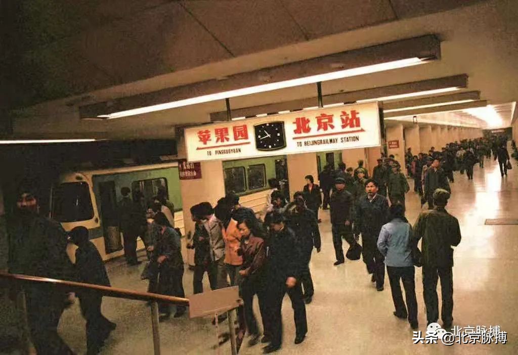 记忆中的北京绘画,这些画最能还原真实的老北京