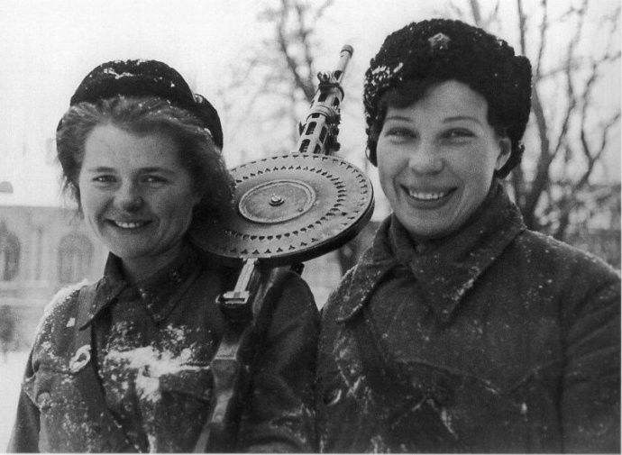 二战苏联女兵的作用,二战女兵部队有哪些