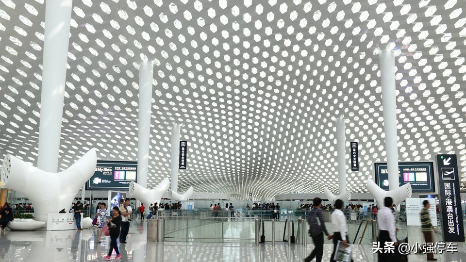 深圳宝安机场停车场收费有发票吗,深圳市宝安机场停车场收费标准