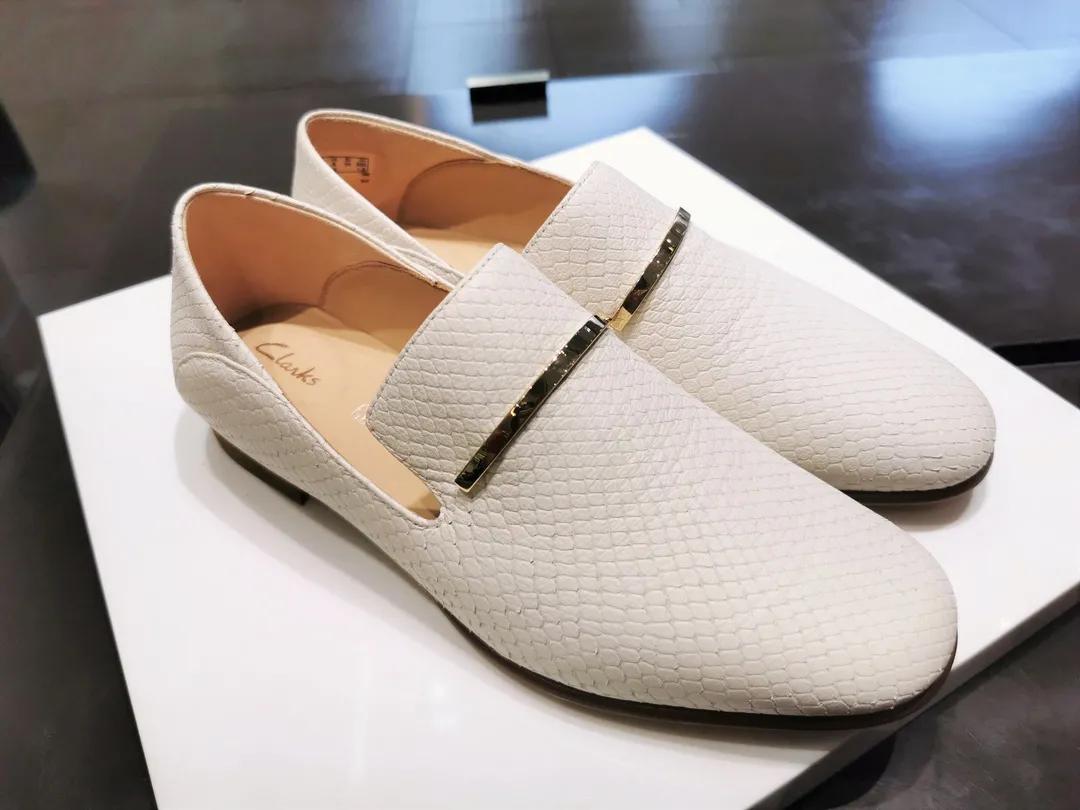 买护肤品送口红,买护肤品送化妆品