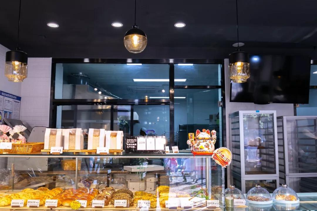 ins风极简面包店,一家很ins风的面包店
