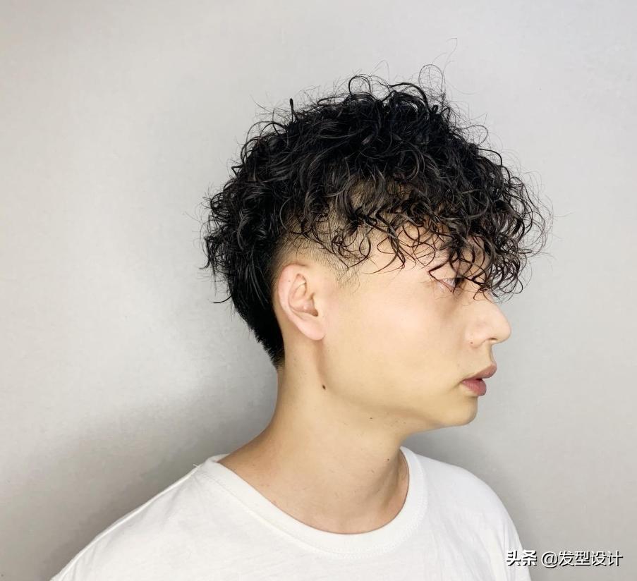 男士毛寸发型图解2020流行短发,30-40岁男士方脸短发发型稳重