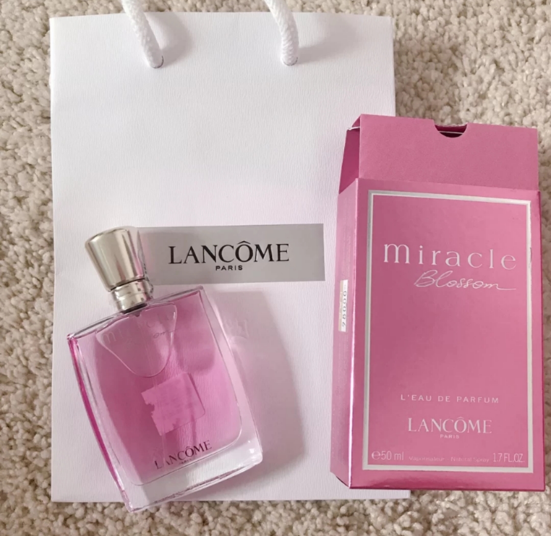 兰蔻值得买色号,兰蔻最值得种草的单品是啥