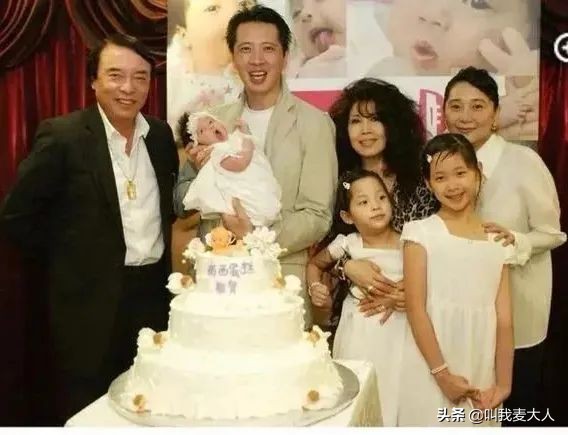 她是80年代著名天后，与日本赛车手恩爱38年，今71岁无儿又无女