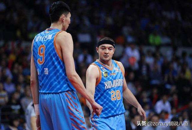 篮球底线挡拆战术,篮球边线球发球挡拆战术