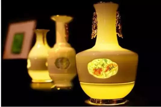 那些能卖高价还赚钱的文创品究竟什么来头