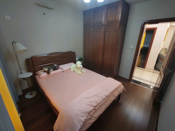 亲戚参观装修中的房子,参观亲戚家装