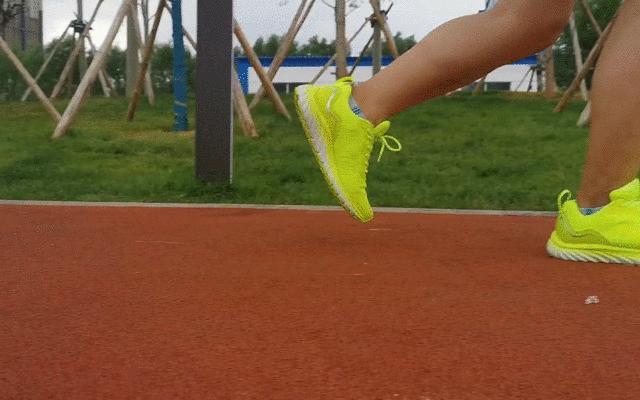 咕咚10k悦弹跑鞋适合中考吗,咕咚24k跑鞋