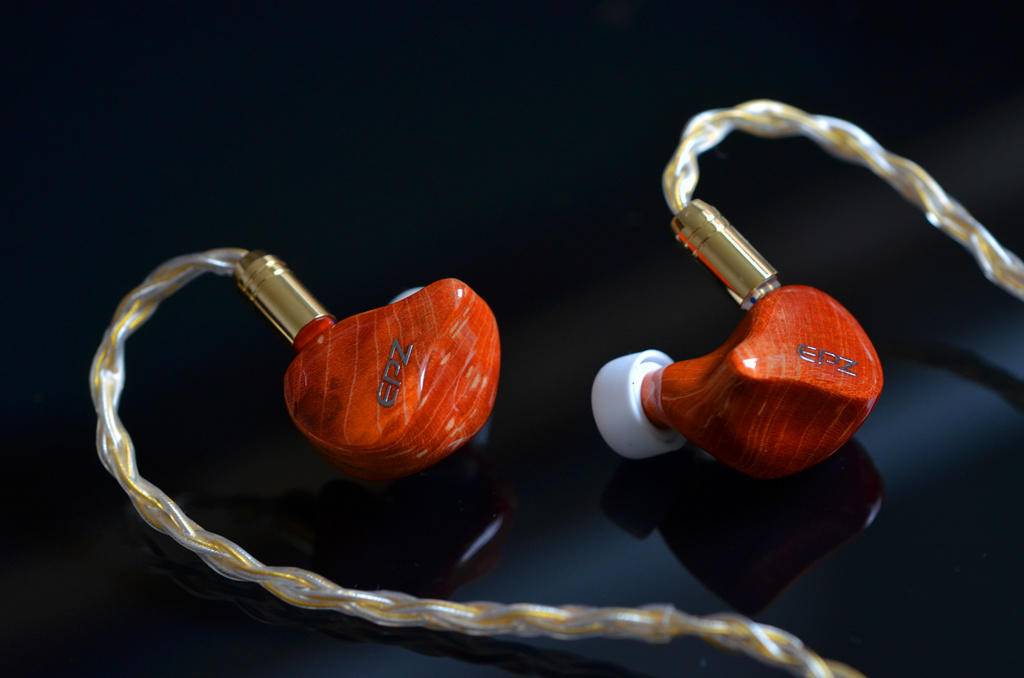 迟到的旗舰声扬五动铁EPZ530：精心调试的声音+上乘用料