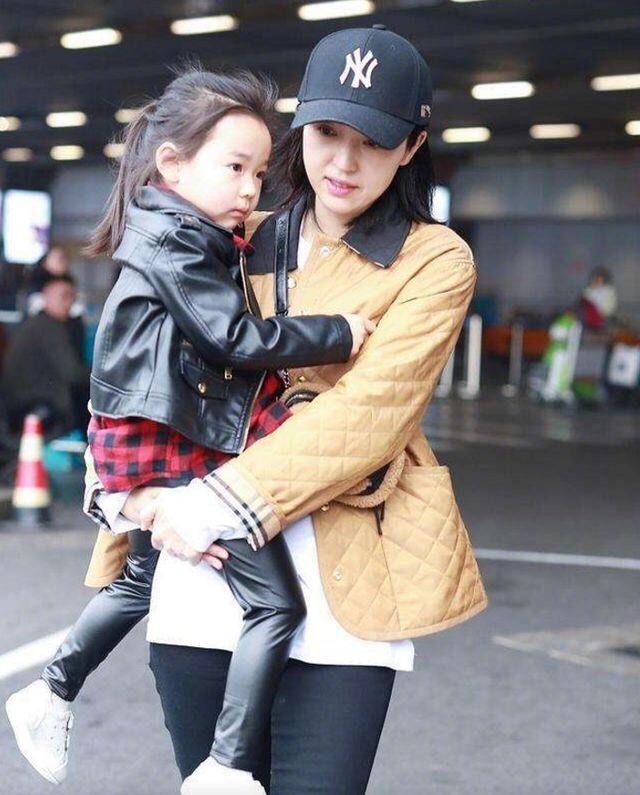 高云翔重获清白，网友喊话董璇复婚！看“靠”女人的男人有多爽？