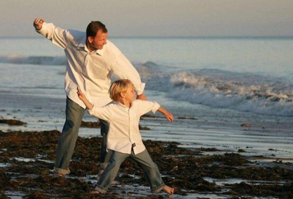 宝宝夜里大哭如何安抚,宝宝受到惊吓半夜哭闹解决办法