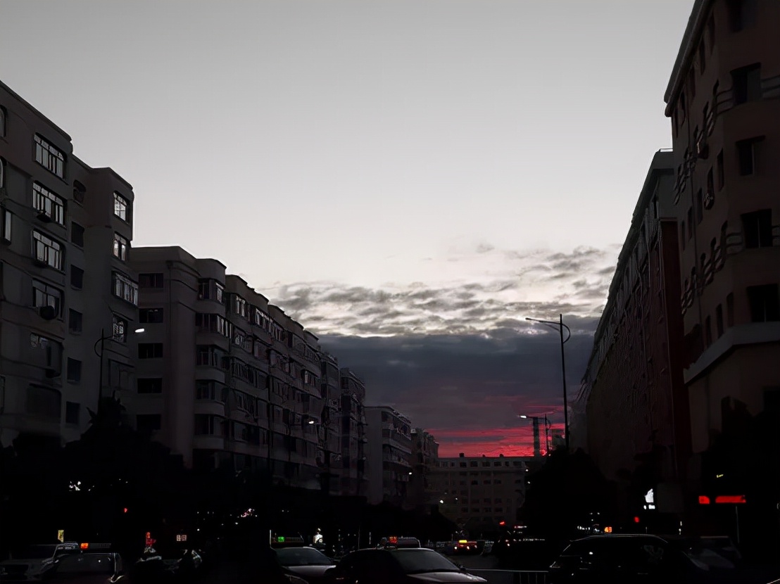 鹤岗市区清晨六点钟,鹤岗5路车几点发车