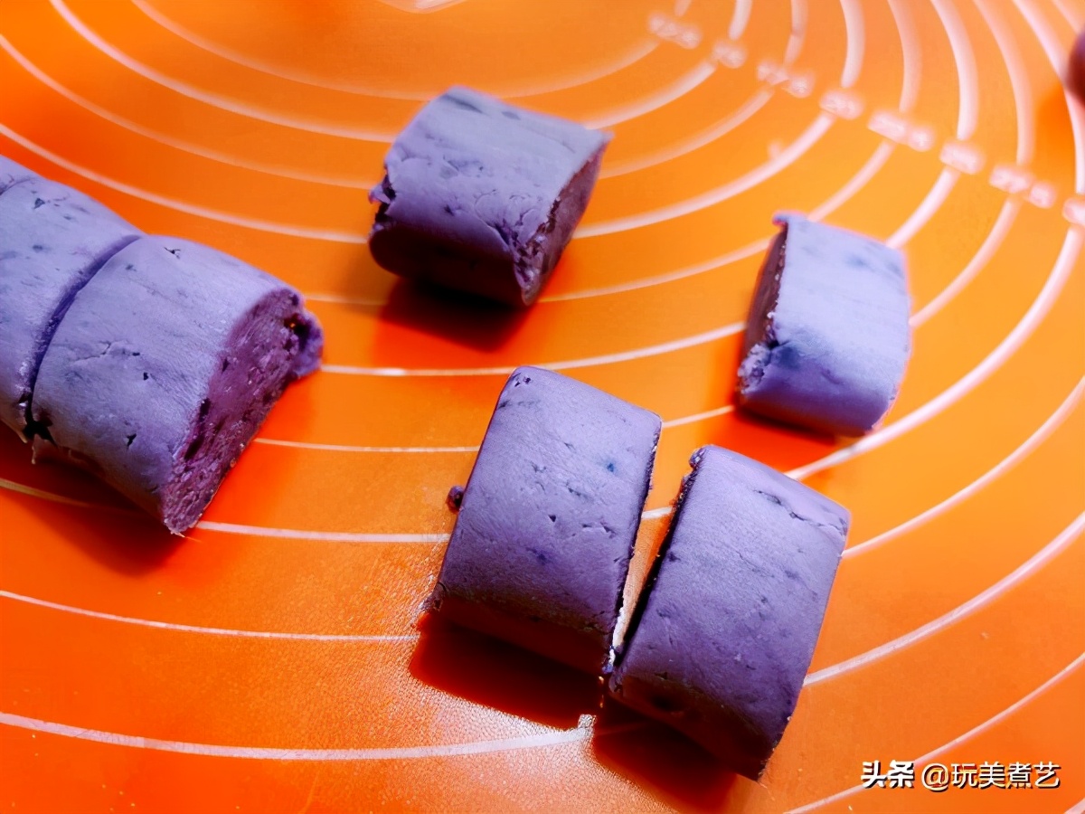 汤圆的神仙吃法软软糯糯几分钟,紫薯米糊山药汤圆辅食