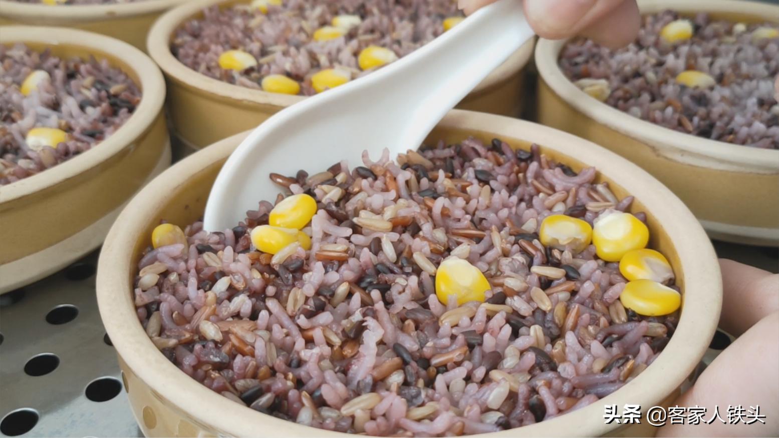 适合小孩吃的杂粮焖饭,宝宝杂粮饭怎么做好吃