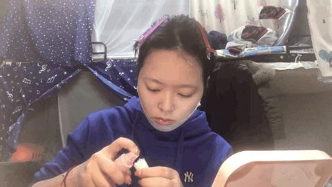 用了好多护肤品脸还是粗糙,化妆棉为什么越来越薄