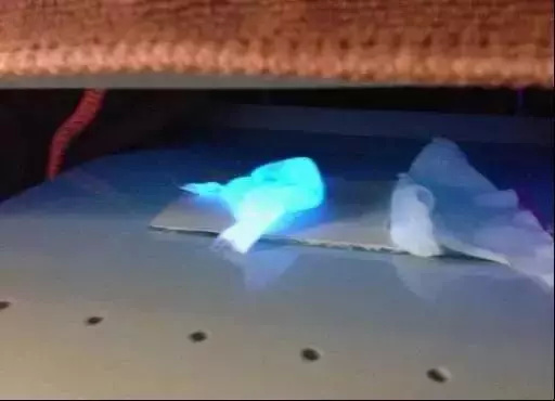 怎样辨别化妆品是否含有铅汞的,护肤品中的化妆品怎么辨别真假