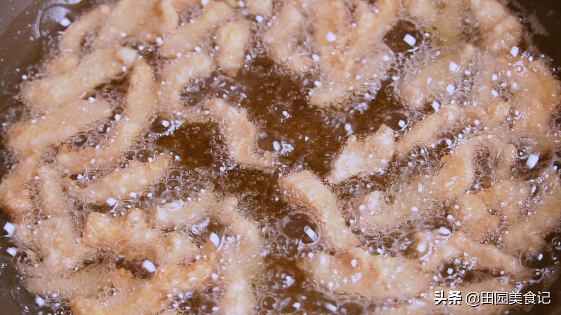 炸鸡柳怎么做又快又好吃,快炸鸡柳制作