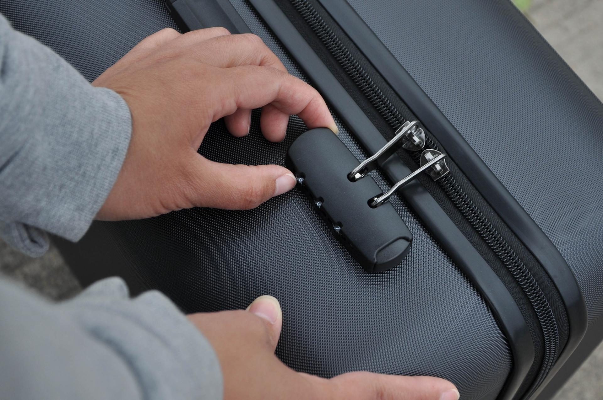 悠启旅行箱：四档拉杆设计坚韧防刮箱壳加持，24寸售348元