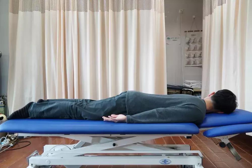 如何防止长途开车腰酸,长途开车腰酸背疼怎么缓解