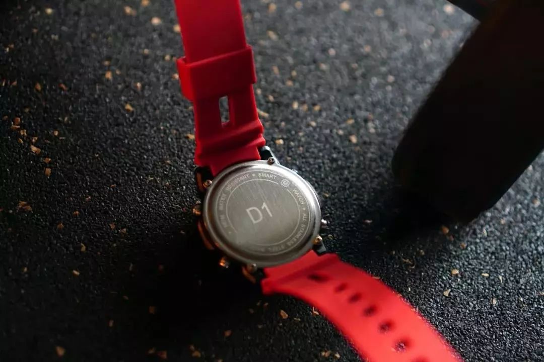 99鍏冪殑d1鎵嬭〃,d1sport鏅鸿兘鎵嬭〃