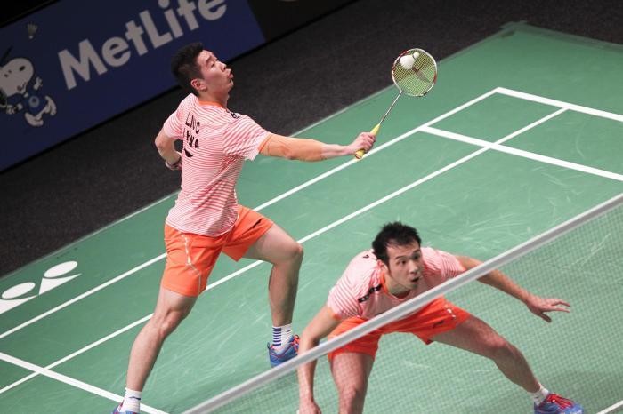 经典羽毛球训练双打轮转,羽毛球双打轮转教学视频