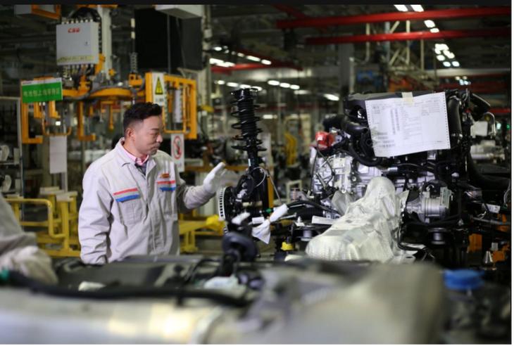 高温桑拿不热不欢为什么标致408那么抗“燥”