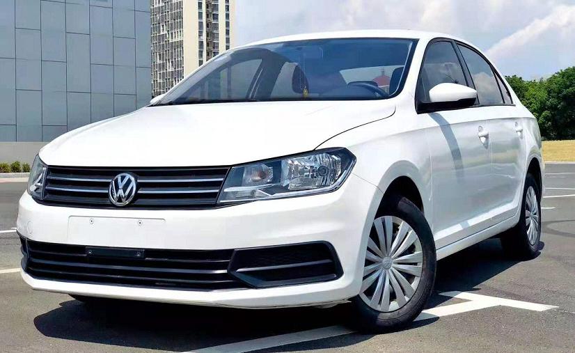 6万多买大众桑塔纳自动挡,6万块钱左右的桑塔纳