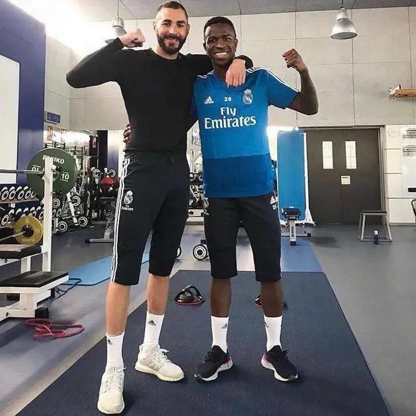 球星怎么练腿,球星腿部肌肉