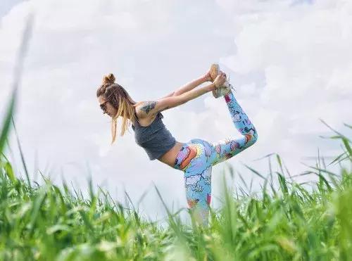 产后头痛,腰背痛,怕冷...满月发汗了解下?!