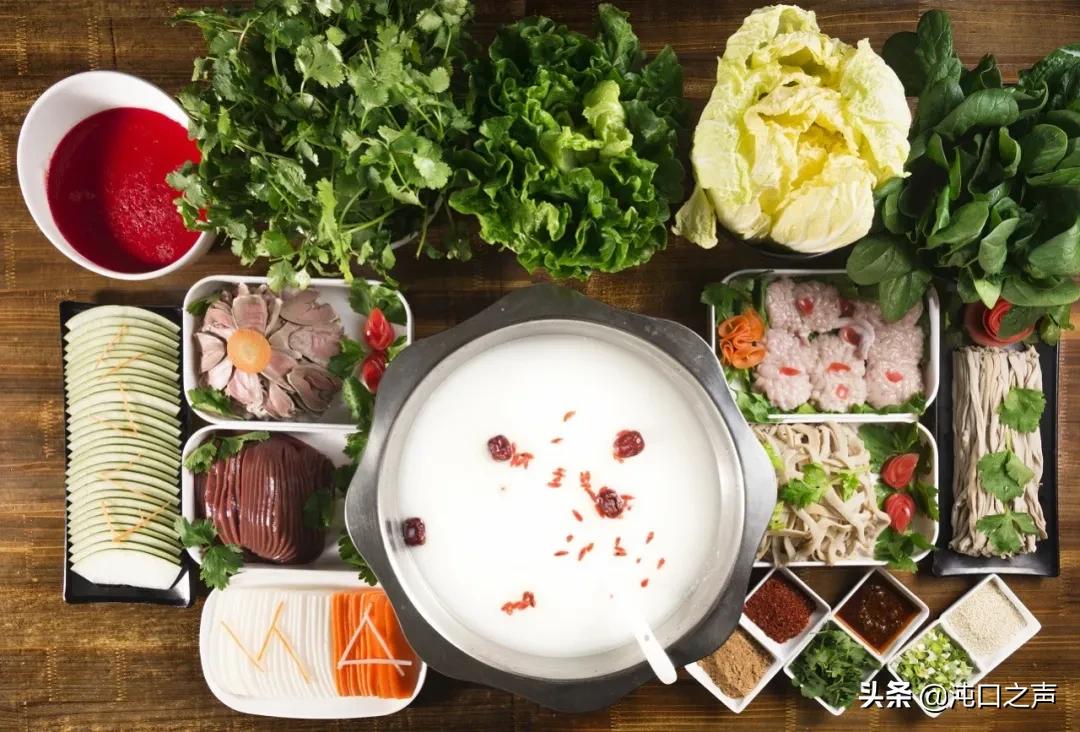 武汉吃烤全羊680元一只,沌口江湖烤全羊