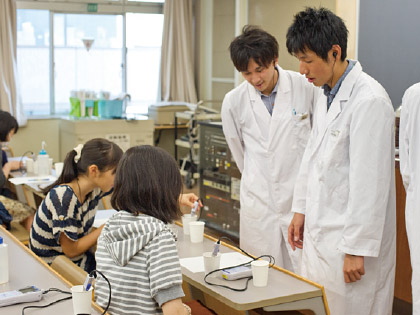 日本庆应义塾大学在哪个城市,日本庆应义塾大学有多厉害