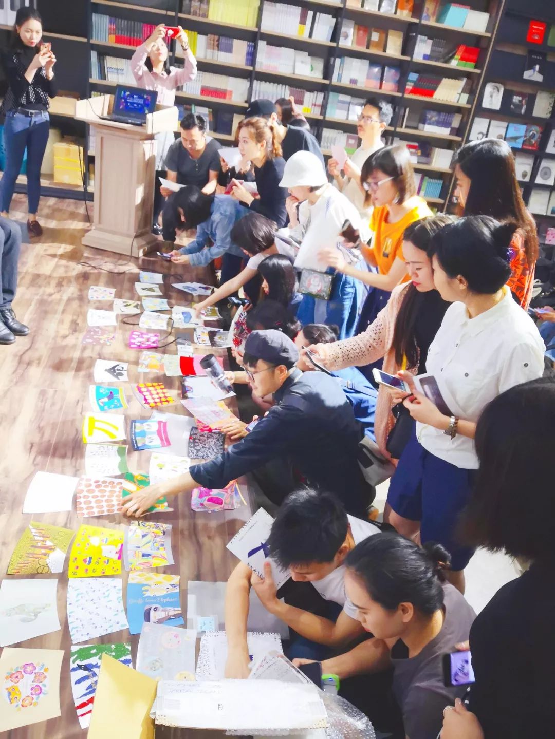 深圳设计周|且看500位中日插画师如何玩转纸胶带/手帕