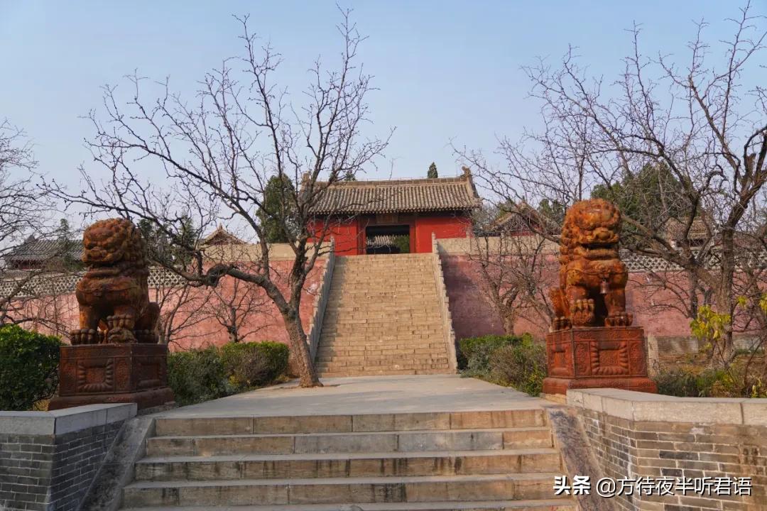稷山青龙寺照片,稷山青龙寺鱼跃龙门影壁