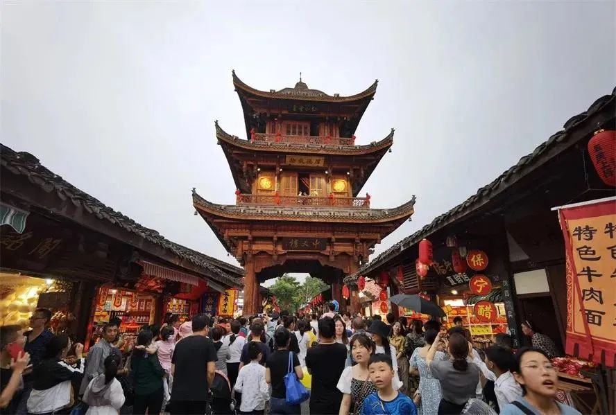 成都出发避暑游玩攻略5天,国庆四川好耍的地方