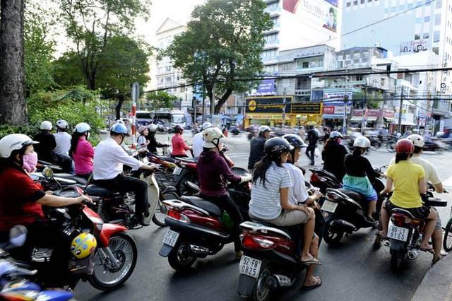 越南人来中国旅游都买些什么,越南游客很多