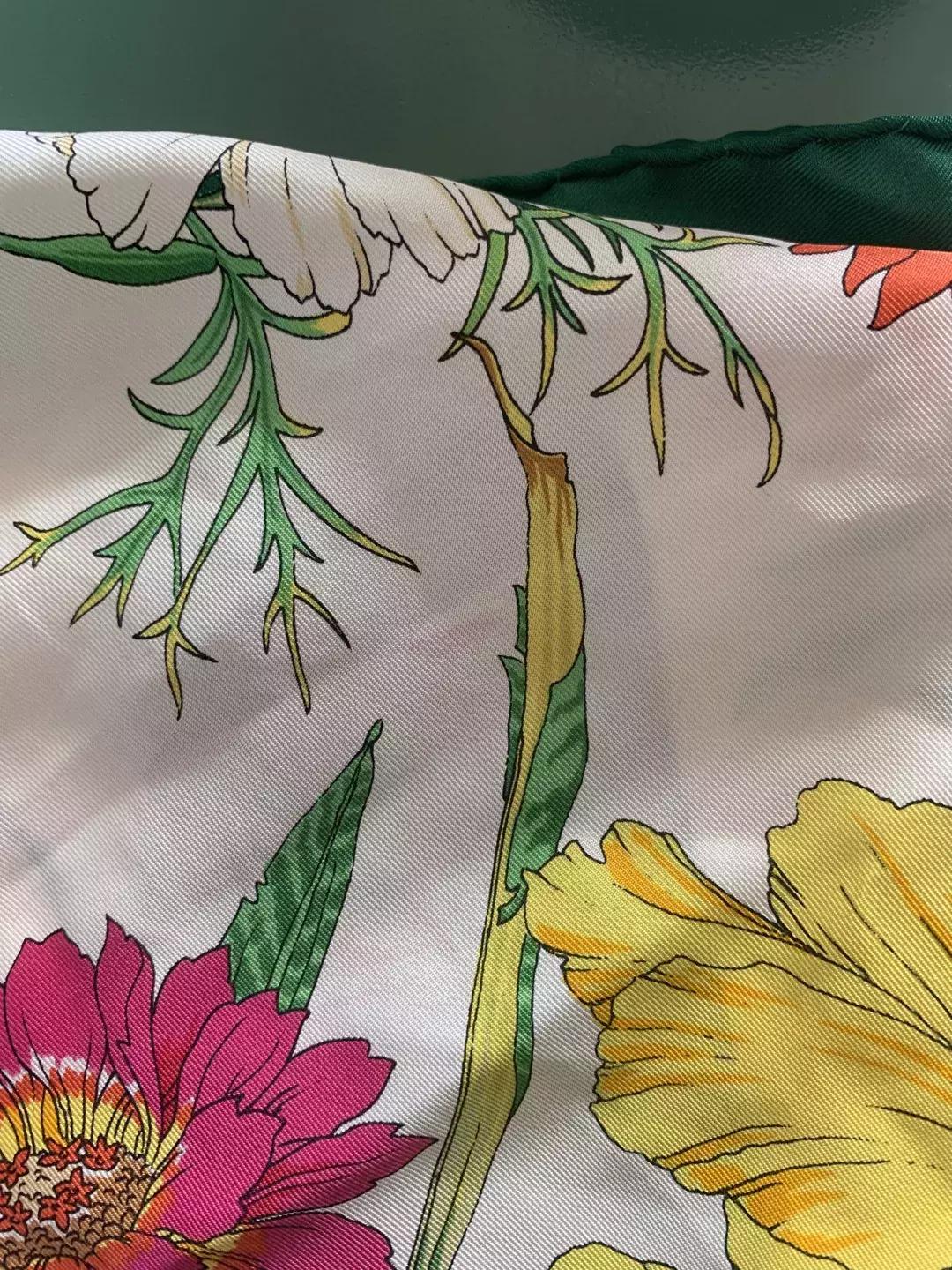 真丝衬衫羽绒服怎么清洗 (桑蚕丝羊绒衬衫怎么洗涤)