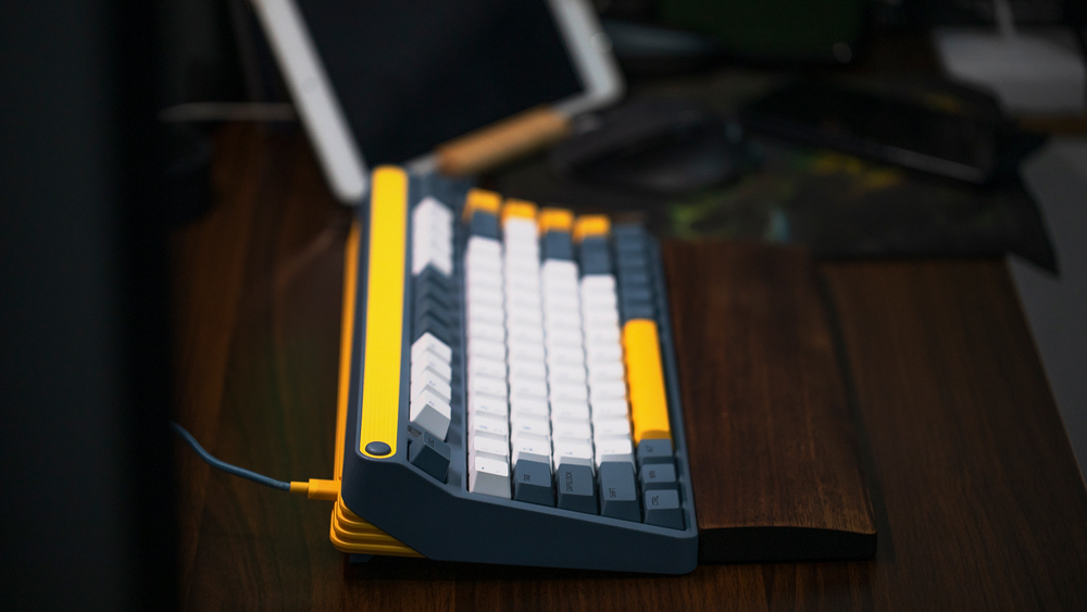 iqunixa80机械键盘拆解测评,iqa80键盘