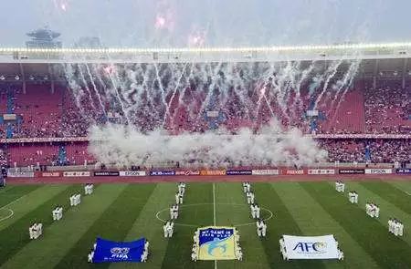 今年亚洲杯足球赛在哪举办,下届亚洲杯足球比赛在哪里举办