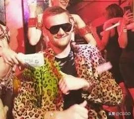 csgo职业哥趣味采访,csgo最爱整活的职业哥