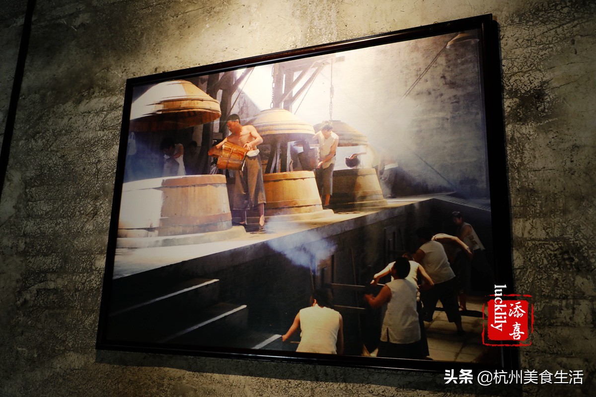 镇江美食三茅宫地锅鸡,镇江美食推荐锅盖面