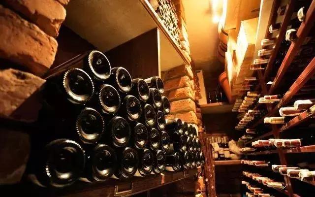 国产值得收藏的葡萄酒,哪种葡萄酒适合收藏十年以上