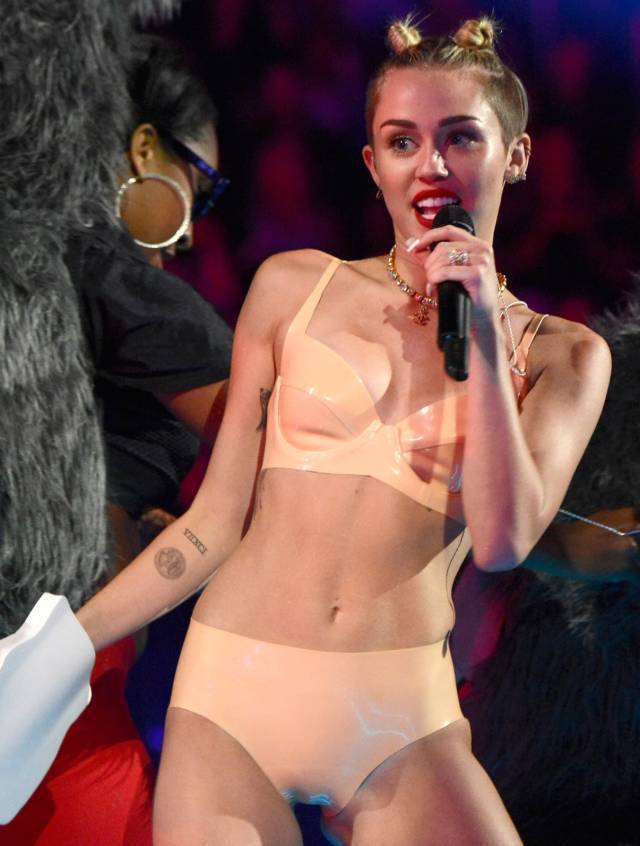 麦粒姐：每一个纹身，都是我最美的配饰